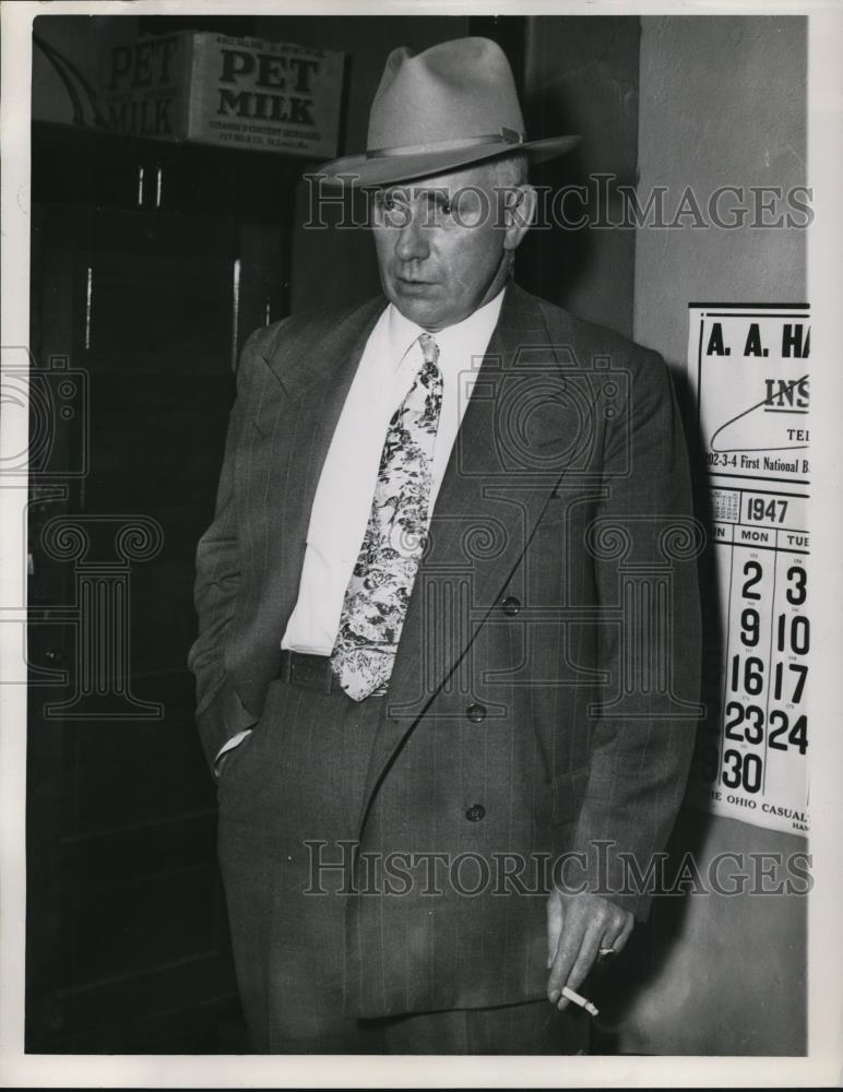 1947 Press Photo Police Chief Stanley Switter - Historic Images