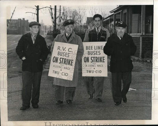 1946 Press Photo Bus drivers of Bee Line strike for - Historic Images