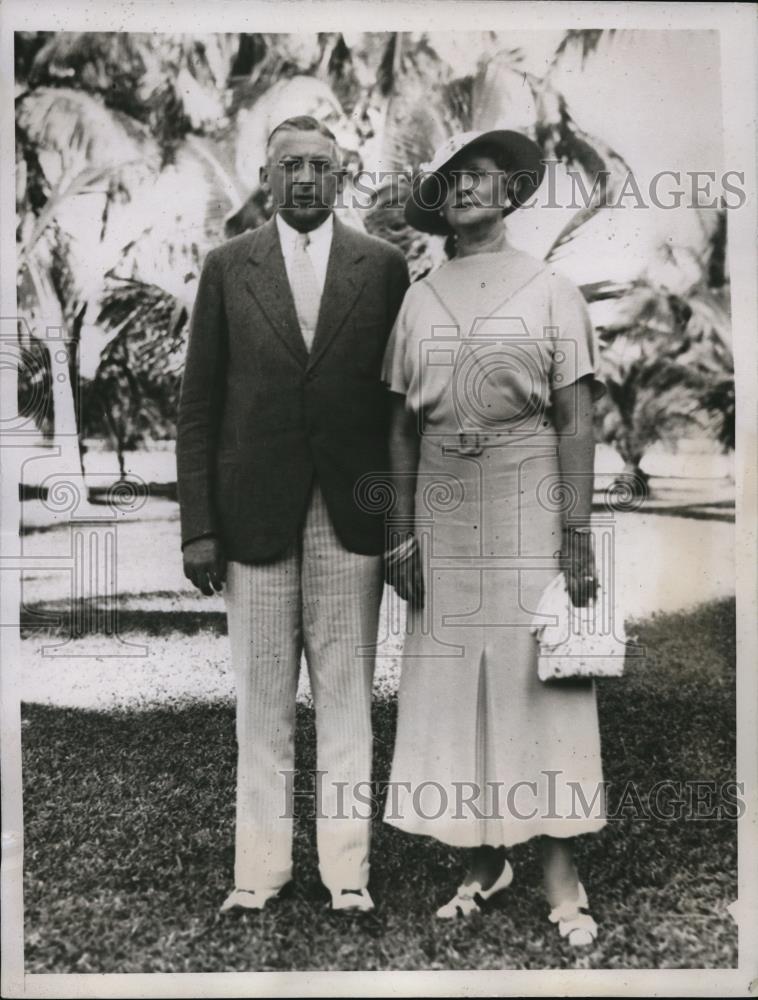 1934 Press Photo Mr. and Mrs. William Mitchell wintering in Miami Beach - Historic Images