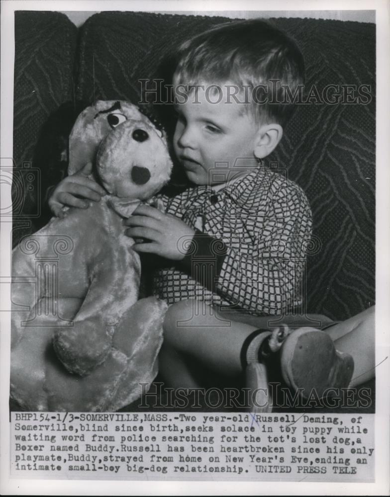 1955 Press Photo Russell Deming Blind Boy Waits For Police To Find His Dog - Historic Images