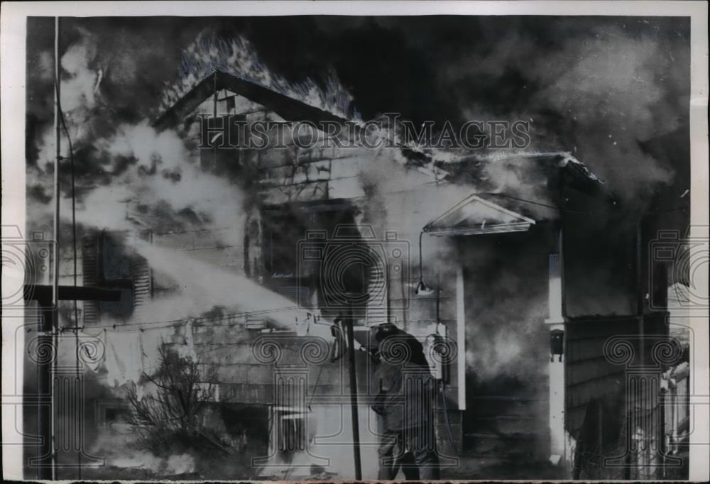 1955 Press Photo Fire at South Charleston - Historic Images