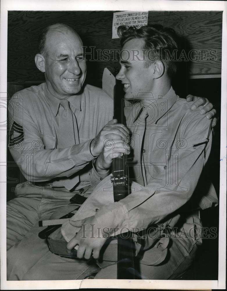 1950 Press Photo U.S. Navy Servicemen Frank Sr. &amp; Frank Jr. Fitzgerald, Illinois - Historic Images