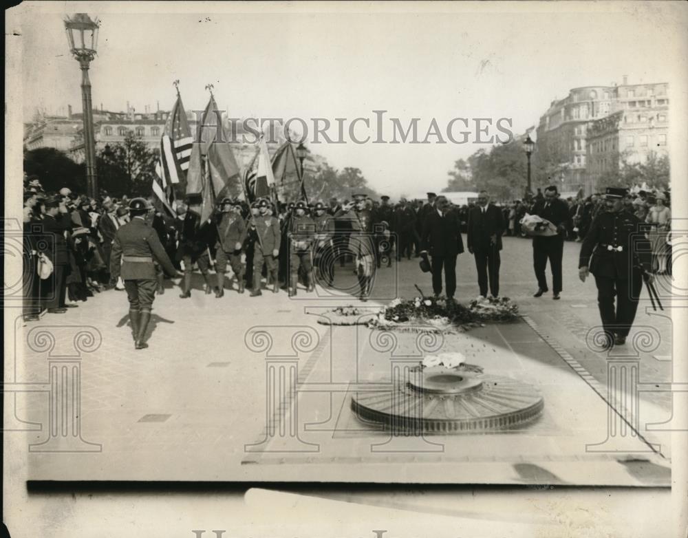 1930 Press Photo Color Guard of American Legion to the Tomb of Unknown Soldier - Historic Images