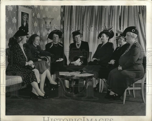Christmas Concert For Bundles for Britain - Historic Images