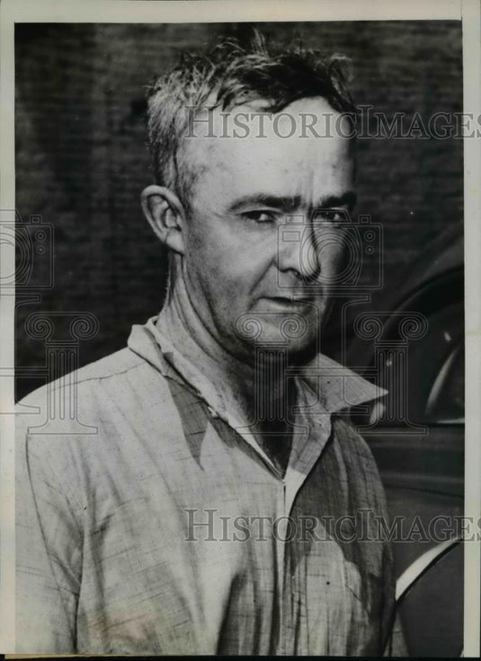 1939 Press Photo Champaign Ill Railway Mail Clerk Guy O'hern who was slugged by - Historic Images