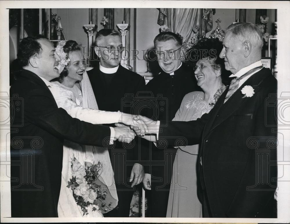 1956 Press Photo Married on her parent&#39;s 50th wedding anniversary - Historic Images