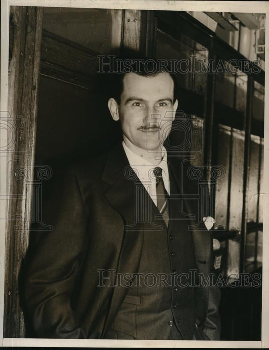1940 Press Photo Prince C.E. Ruspoli as he arrived for a vacation - Historic Images