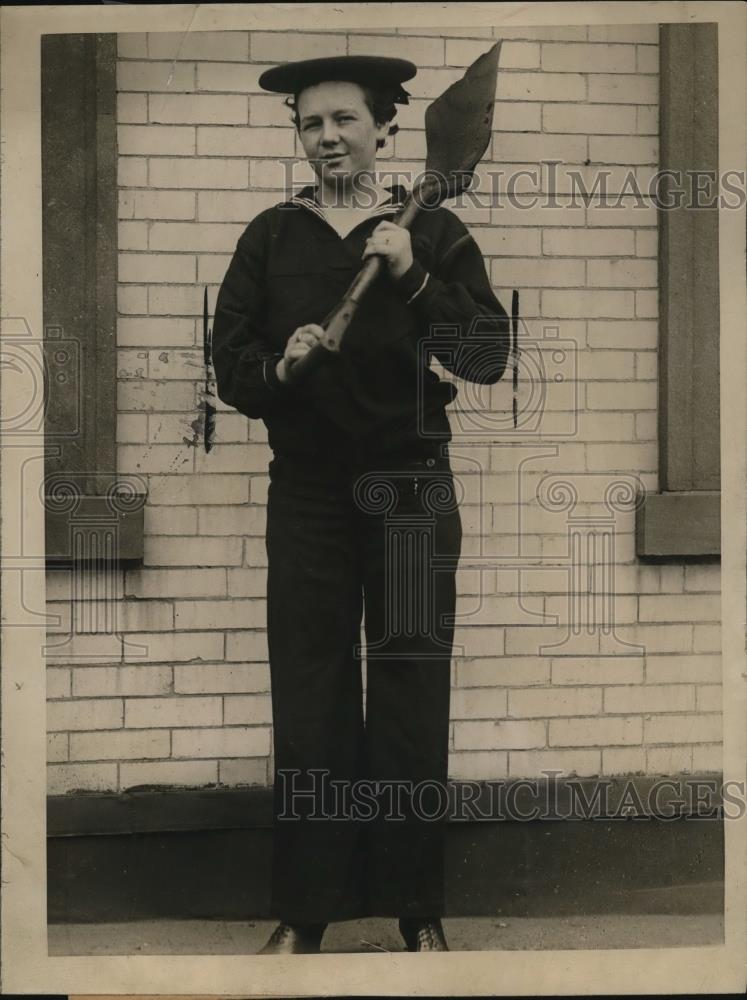 1919 Press Photo Eisie Wilson, held in the Hoboken police court - Historic Images