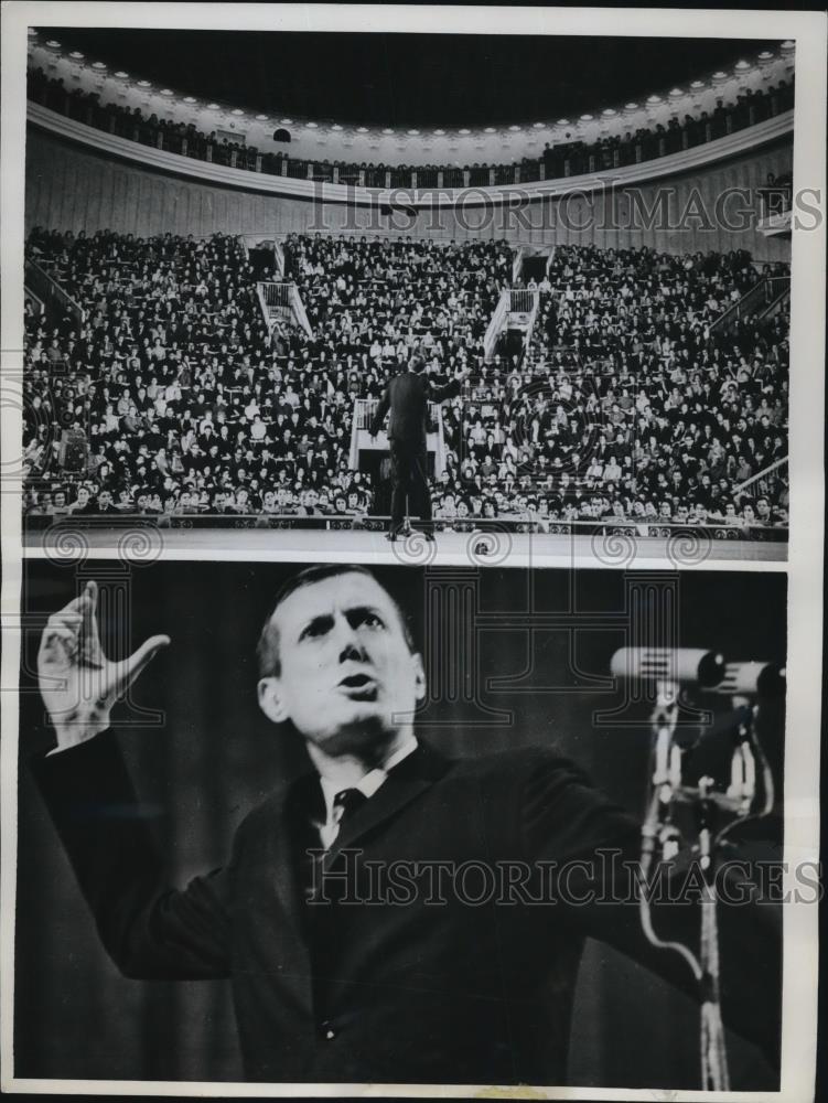 1963 Press Photo Author &amp; Poet Evcheni Evtushenko Roars Out Words of Poetry - Historic Images