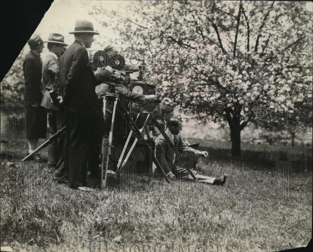 1926 Press Photo Pictorial at Aplle Blossom Festival - Historic Images