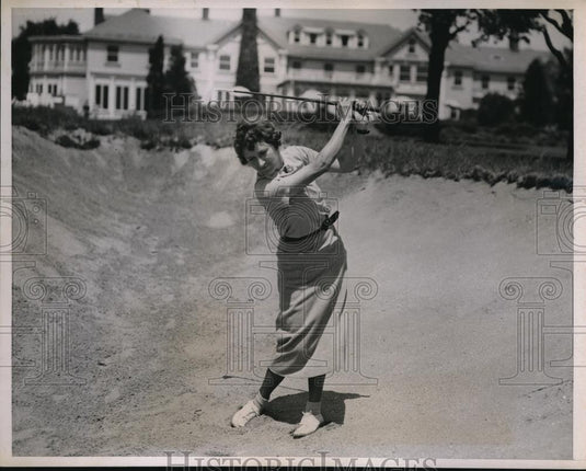 1936 Press Photo Mrs. Ruth Adel on Women's Metropolitan Golf Championship - Historic Images