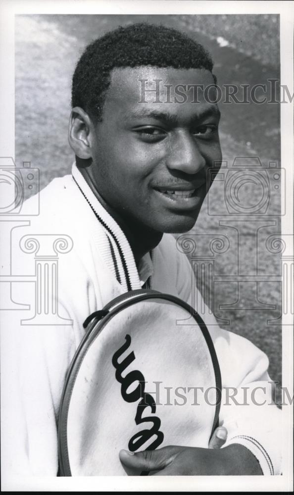 1969 Press Photo Bobby Binns, Jr. - Historic Images