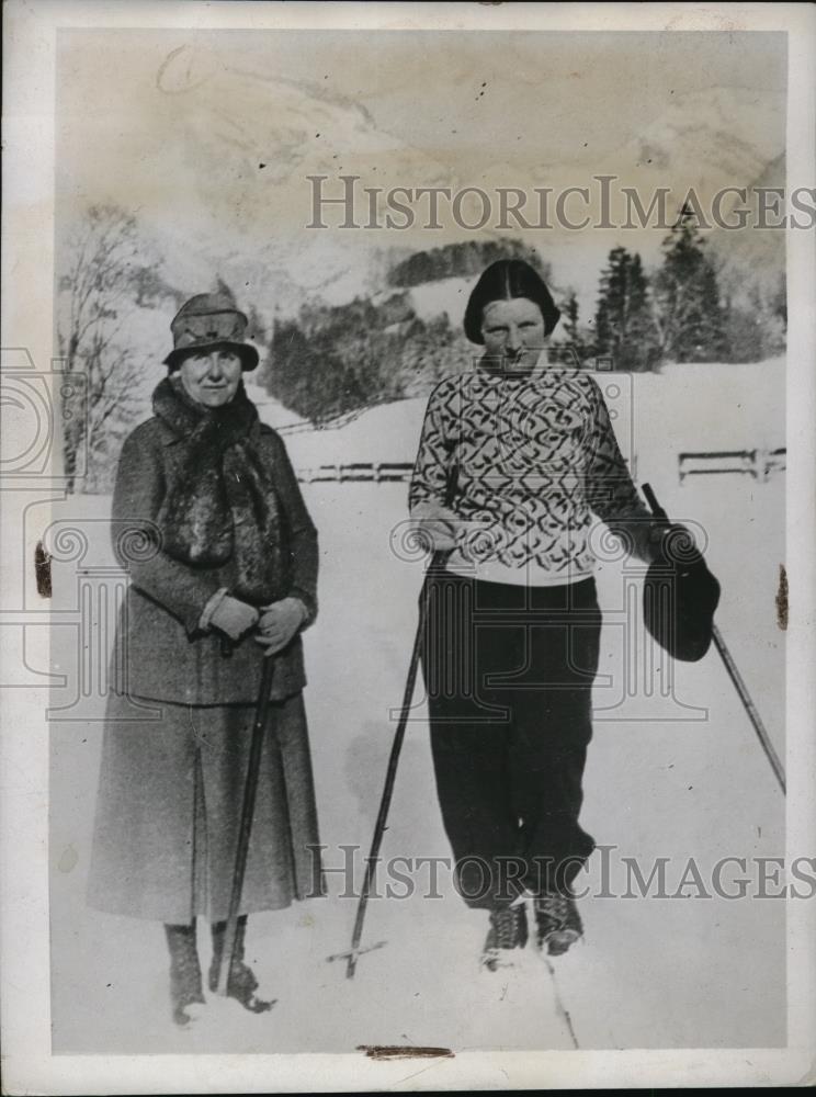 1934 Press Photo Princess Juliania daughter of the Queen of Holland and heiress - Historic Images