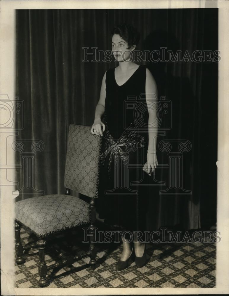 1928 Press Photo Miss Jessemary Donald at Sherry&#39;s during Dance - Historic Images