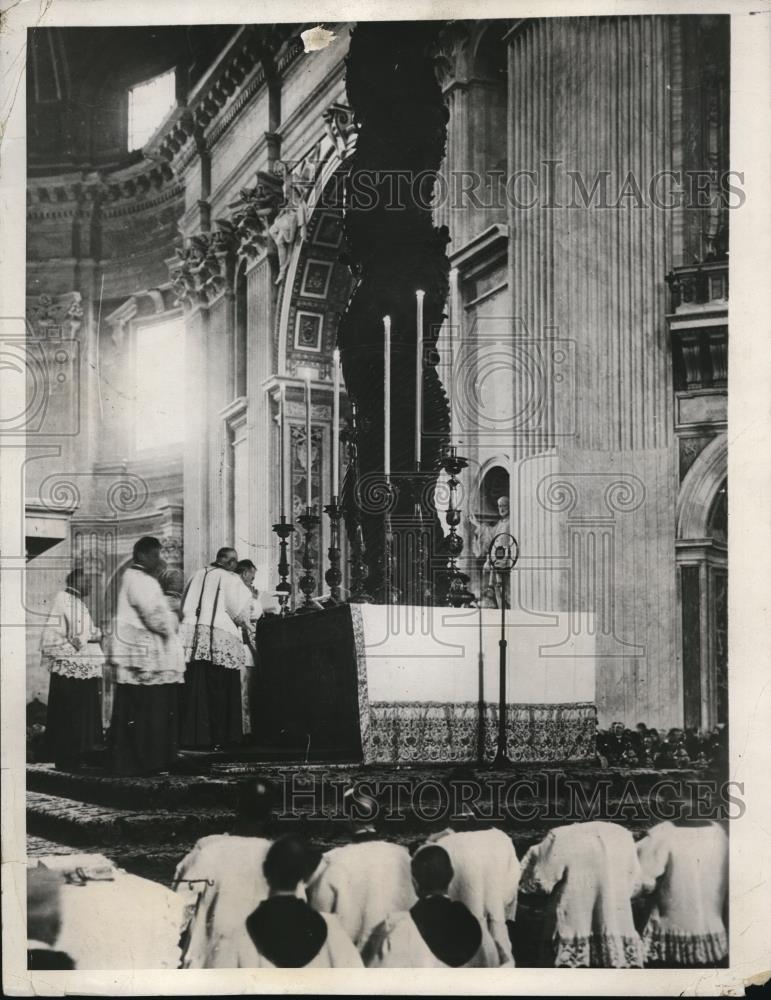 1932 Press Photo Pope Pius XI, Basilica of St Peter&#39;s Cathedral in Rome - Historic Images