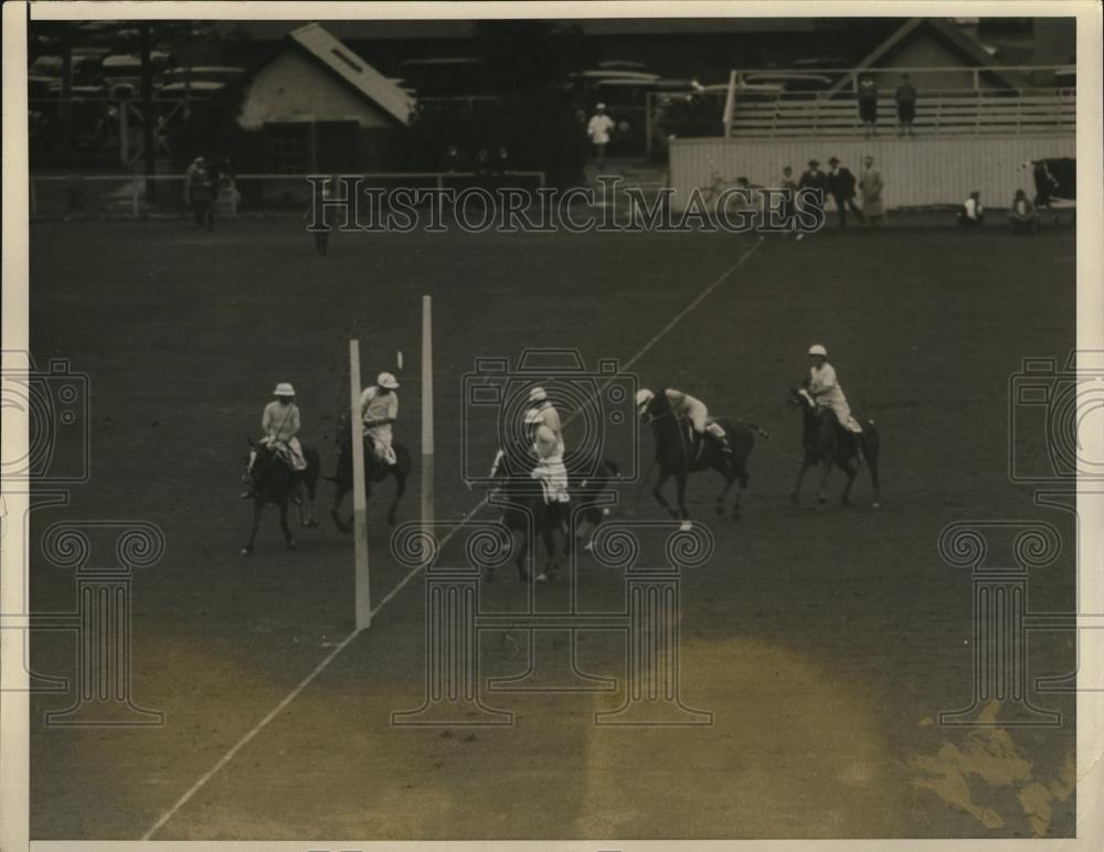1928 Press Photo Averill Harriman scoring for the Americans in the fourth chukke - Historic Images