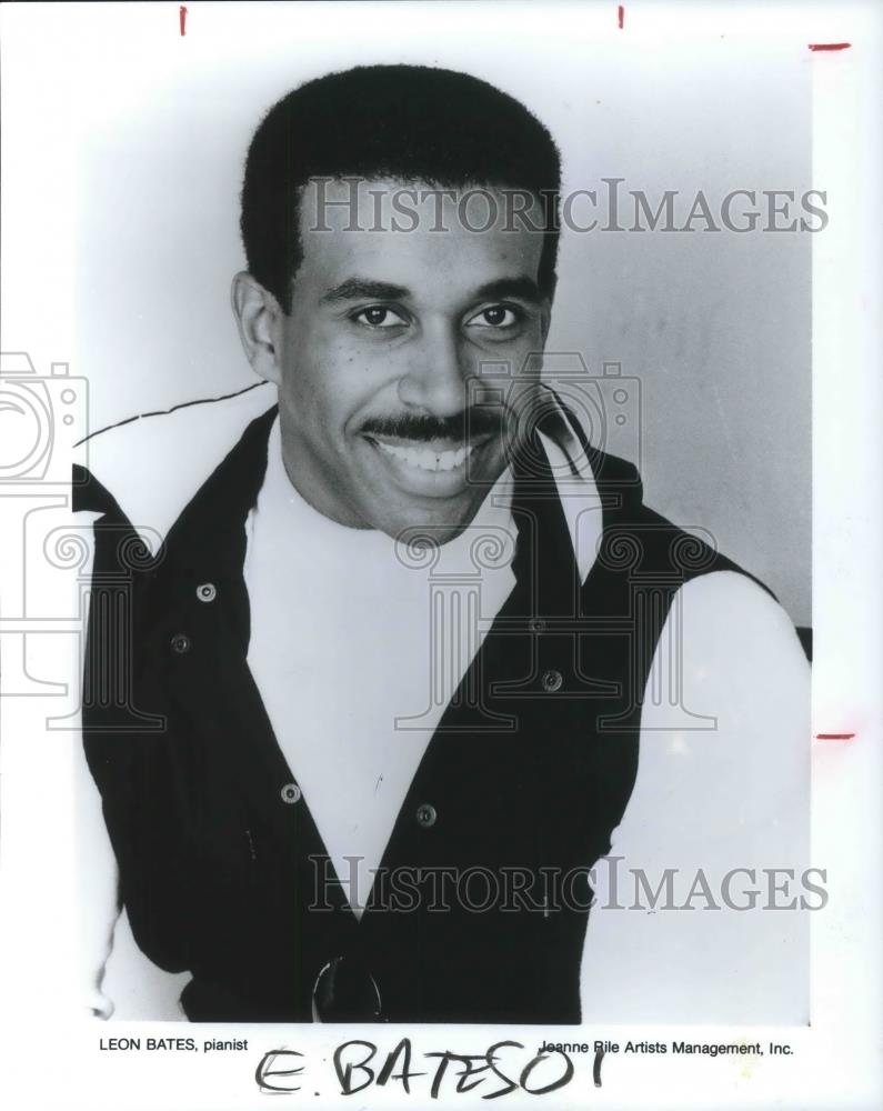 1991 Press Photo Leon Bates - cvp05052 - Historic Images