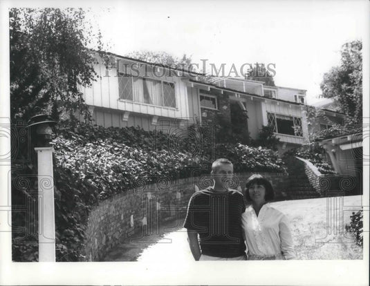 Press Photo Carol Jean and Jerry Van Dyke Actor Comedian Sherman Oaks CA - Historic Images