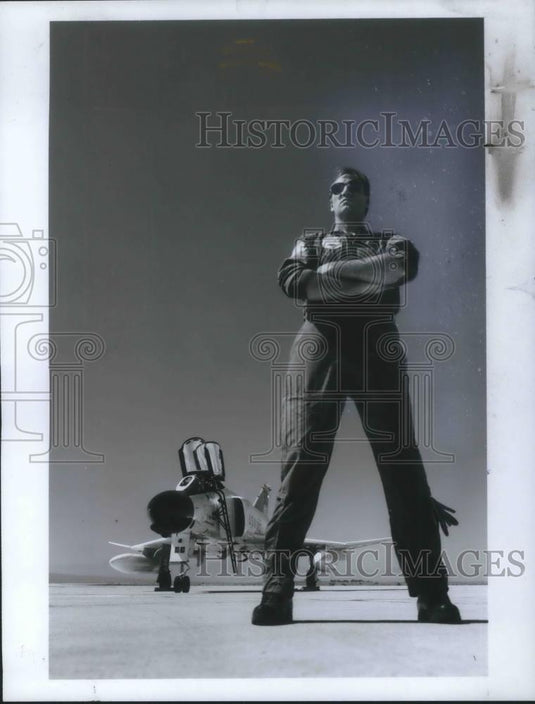 1984 Press Photo Craig T. Nelson stars in Call to Glory - cvp11352 - Historic Images