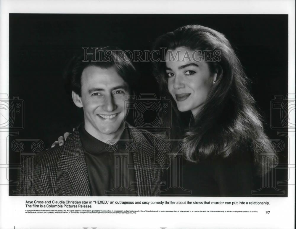 1992 Press Photo Arye Gross &amp; Claudia Christian in Hexed - cvp12506 - Historic Images