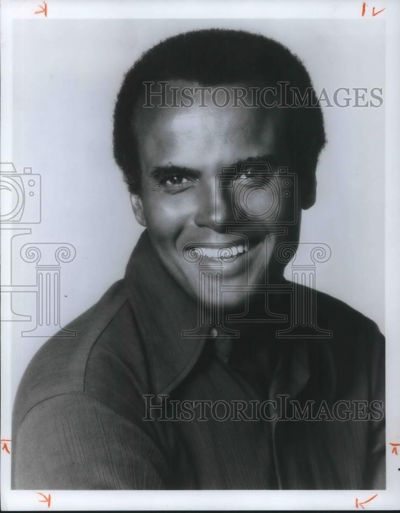 1976 Press Photo Harry Belafonte - cvp05254 - Historic Images