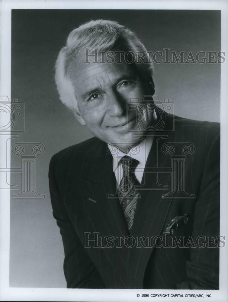 1986 Press Photo Efrem Zimbalist Jr Joined Cast of Hotel - cvp18728 - Historic Images