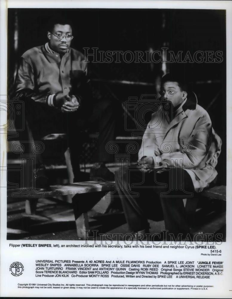 1982 Press Photo Wesley Snipes & Spike Lee in Jungle Fever - cvp18809 - Historic Images