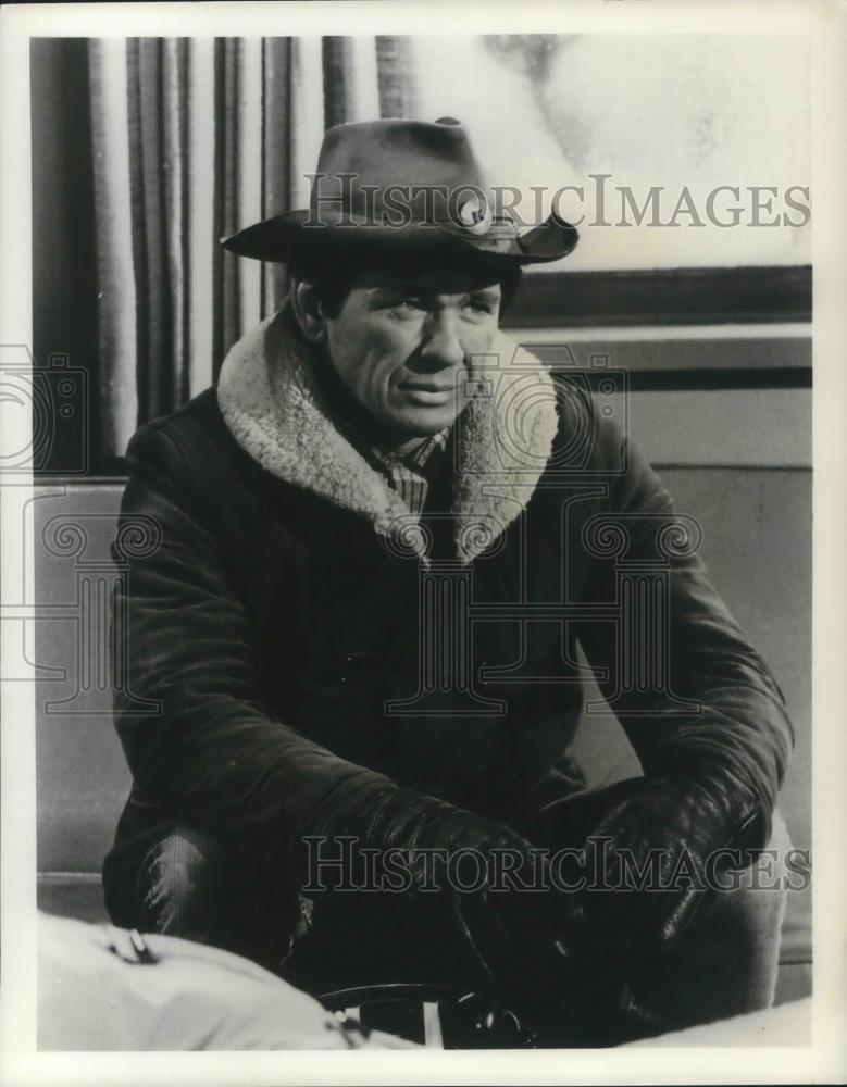 1963 Press Photo Charles Bronson Actor - cvp11423 - Historic Images