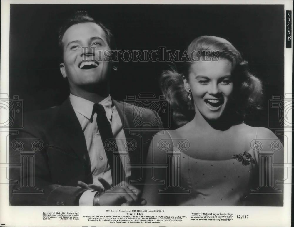 1964 Press Photo Pat Boone and Ann-Margret in State Fair - cvp02164 - Historic Images