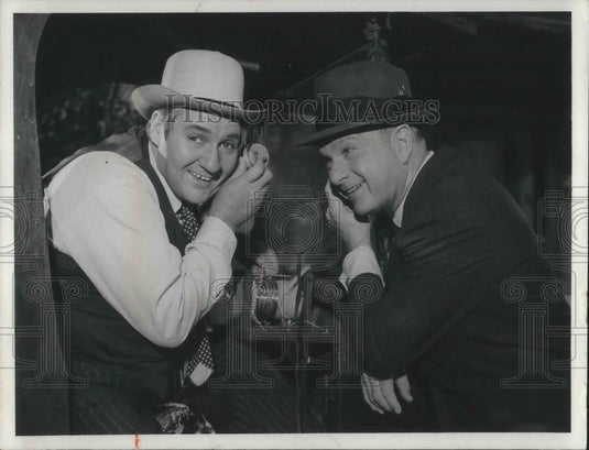 1966 Press Photo Pat Berttram & Eddie Albert - cvp08192 - Historic Images