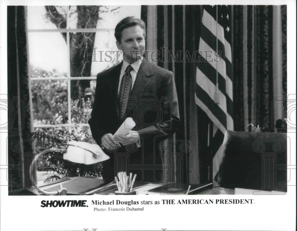 1997 Press Photo Michael Douglas in The American President - cvp03526 - Historic Images