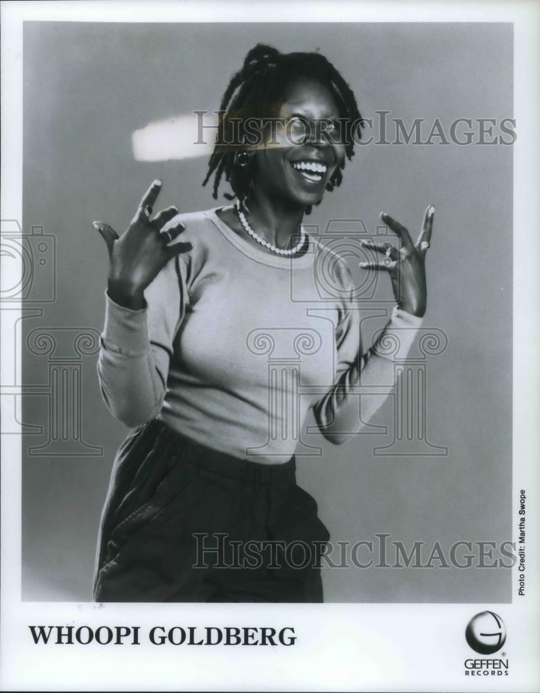 1992 Press Photo Whoopi Goldberg - cvp14230 - Historic Images