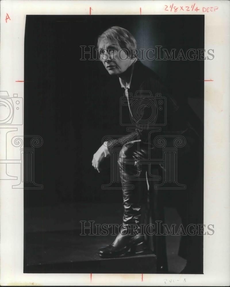 1970 Press Photo Dame Judith Alexander in Hamlet - cvp08442 - Historic Images