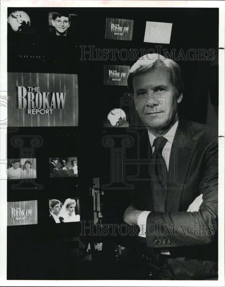 1992 Press Photo Tom Brokaw on The Brokaw Report: Families in Crisis - cvp00478 - Historic Images