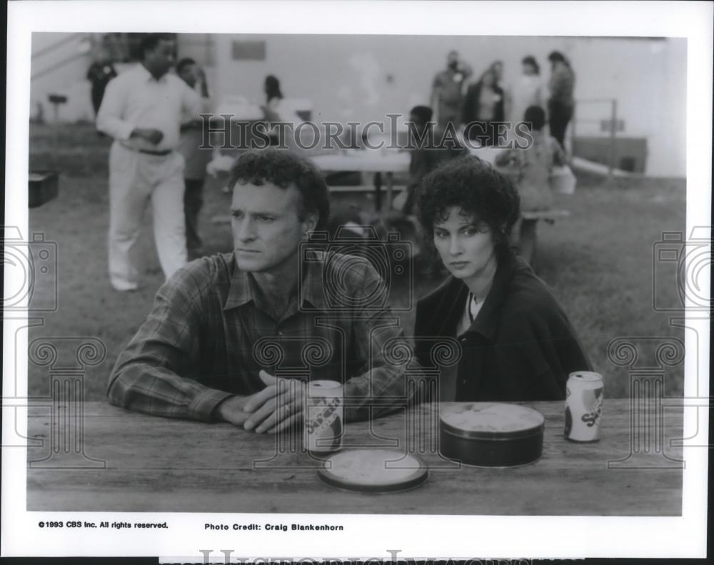 1993 Press Photo Kevin Dobson &amp; Veronica Hamel in The Conviction of Kitty Dodds - Historic Images