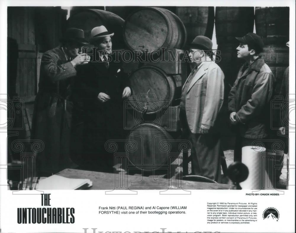 1992 Press Photo Paul Regina & William Forsythe in The Untouchables - cvp10394 - Historic Images