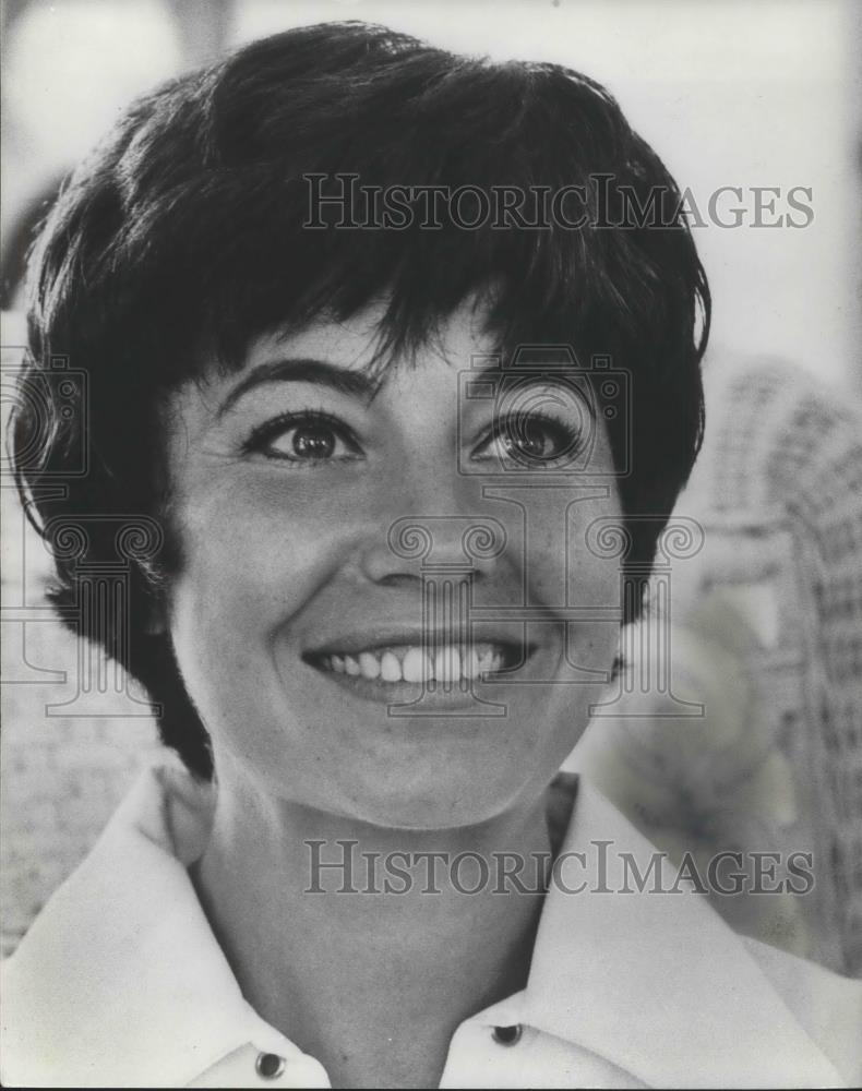 1973 Press Photo Anita Darian Operatic Mezzo-Soprano Opera Singer - cvp01781 - Historic Images