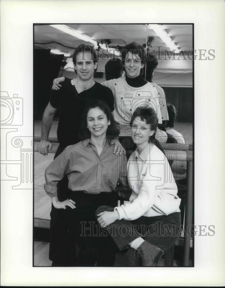 1989 Press Photo Tom Evert Cheryl Wallace Karen Allgire Colleen Clark Dancers - Historic Images