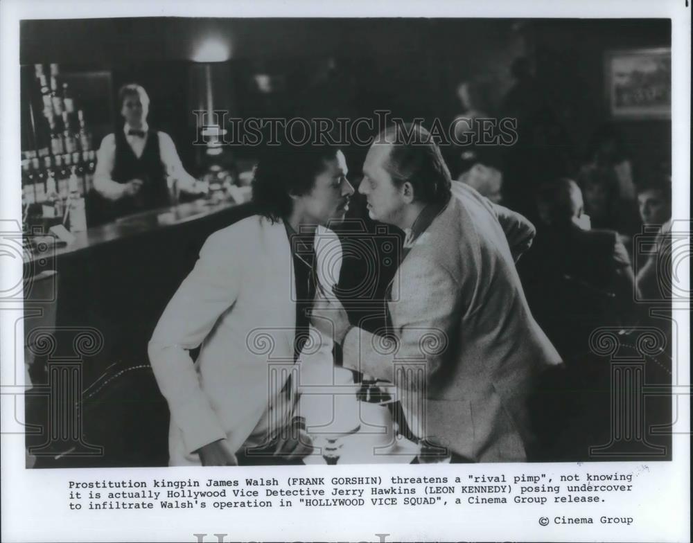 1986 Press Photo Frank Gorshin and Leon Kennedy in Hollywood Vice Squad - Historic Images
