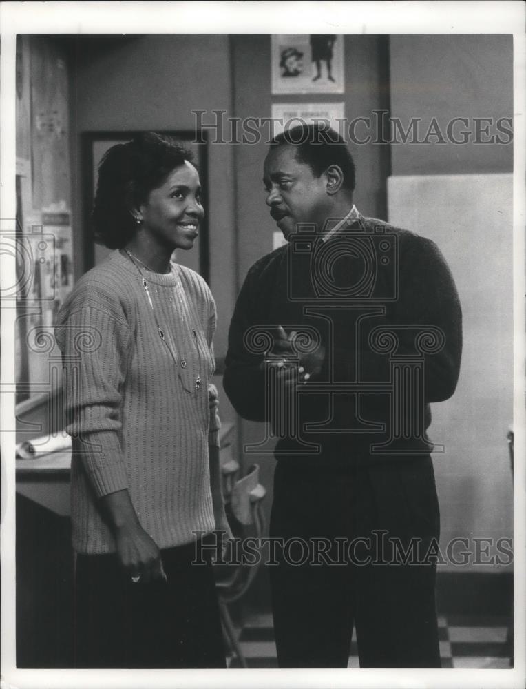1985 Press Photo Flip Wilson and Gladys Knight star in Charlie &amp; Company - Historic Images