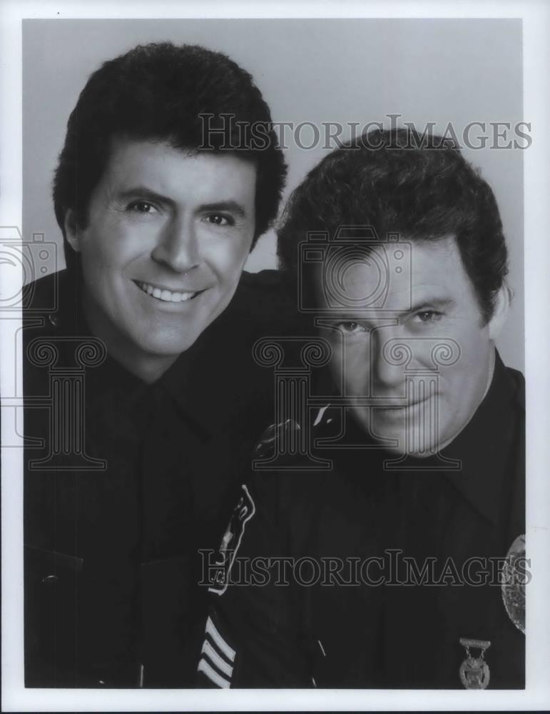 1983 Press Photo William Shatner &amp; James Darren in TJ Hooker - cvp10851 - Historic Images