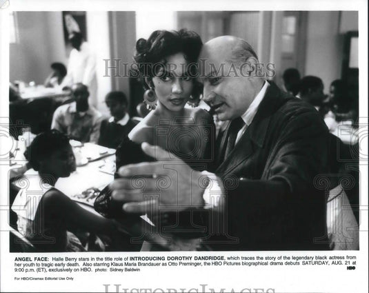 Press Photo Halle Berry Klaus Maria Brandauer in Introducing Dorothy Dandridge - Historic Images