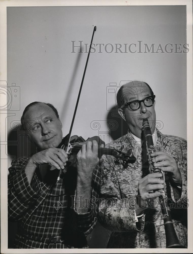 1968 Press Photo Jack Benny &amp; Phil Silvers - cvp01391 - Historic Images