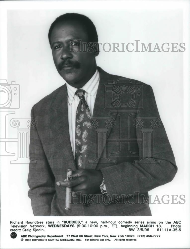 1996 Press Photo Richard Roundtree in Buddies - cvp09324 - Historic Images