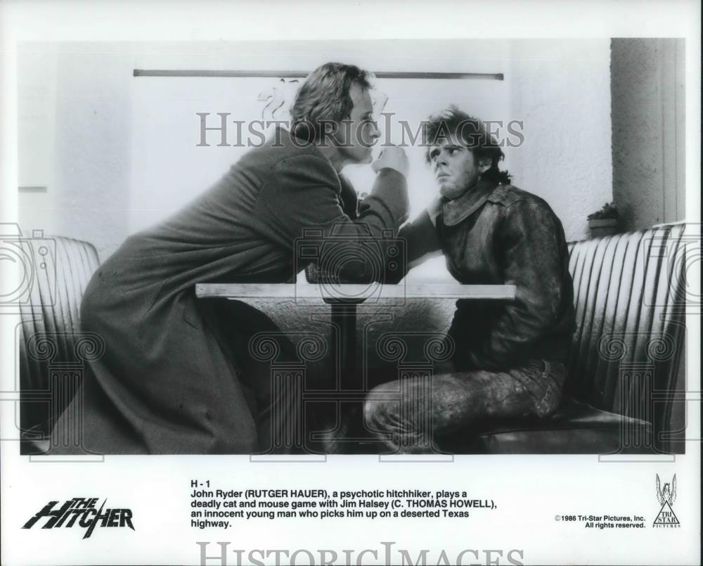 1986 Press Photo Rutger Hauer &amp; C Thomas Howell in The Hitcher - cvp11535 - Historic Images