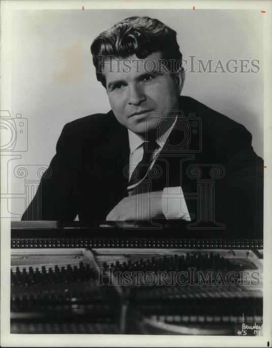 1966 Press Photo Emil Gilils - cvp18062 - Historic Images