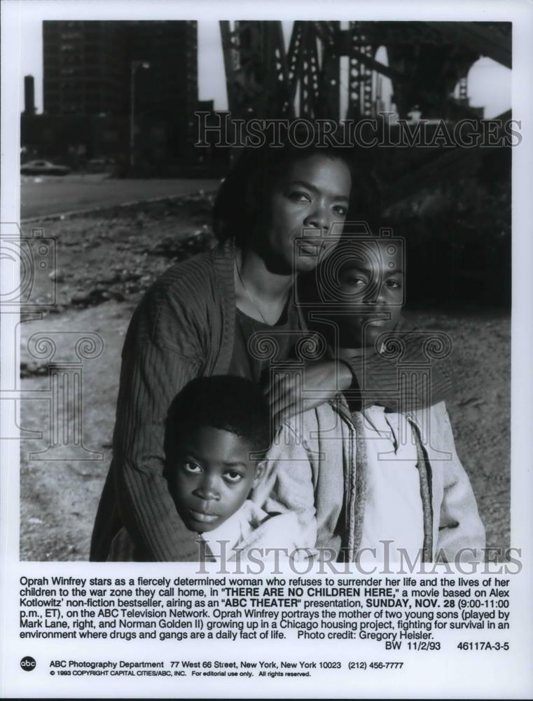 1993 Press Photo Oprah Winfrey in There are No Children Here - 809 - cvp19549 - Historic Images