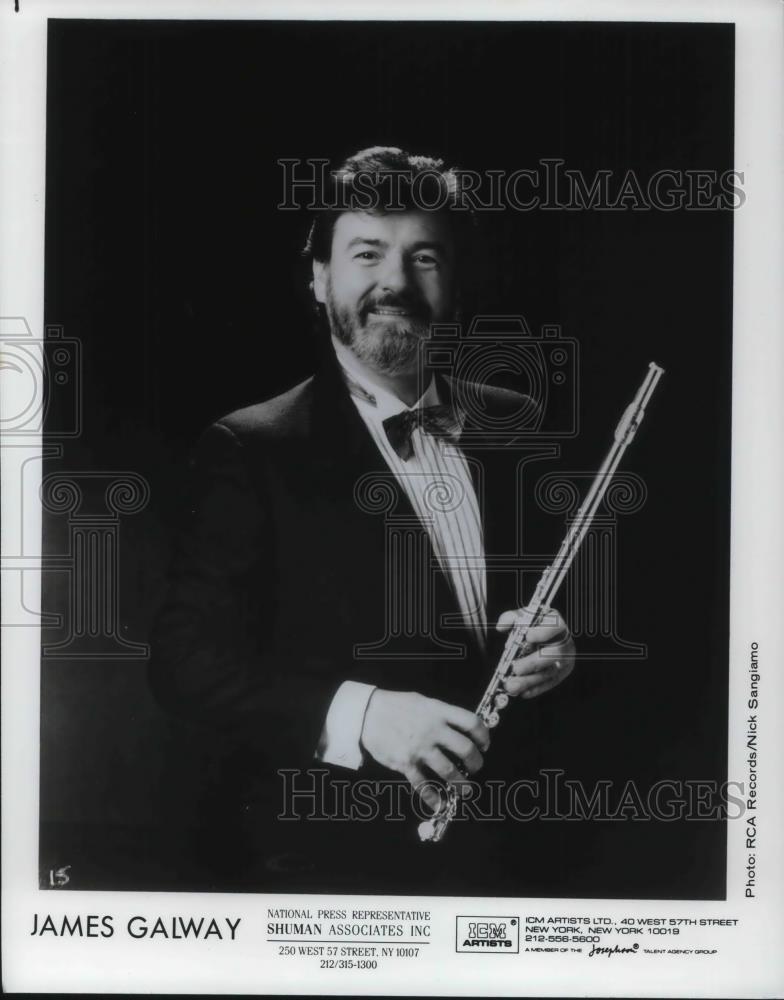1988 Press Photo James Galway Virtuoso Soloist Flute Player - cvp15686 - Historic Images