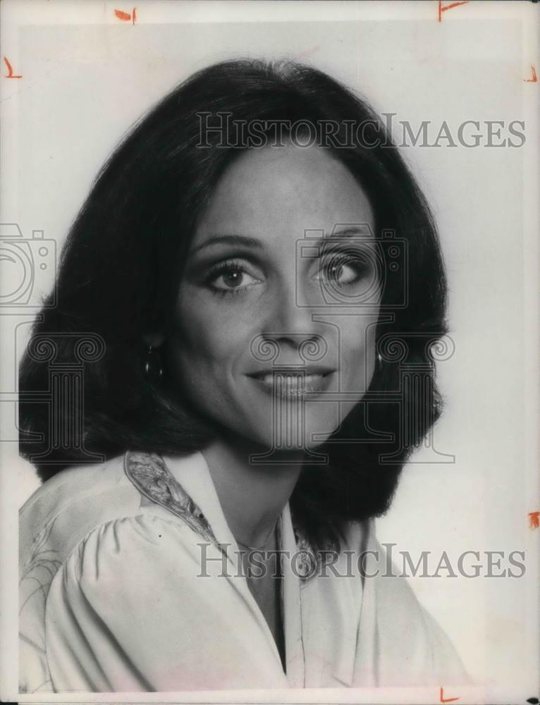 1977 Press Photo Valerie Harper On Rhoda - Historic Images