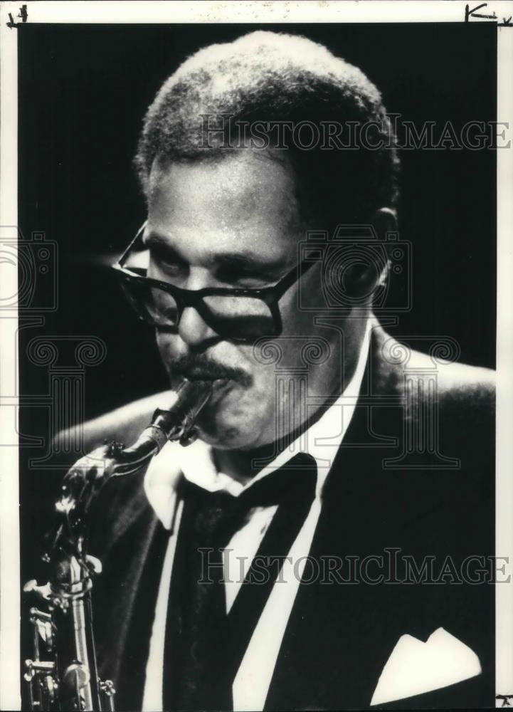 1987 Press Photo Dexter Gordon plays burned out jazz star in Round Midnight - Historic Images
